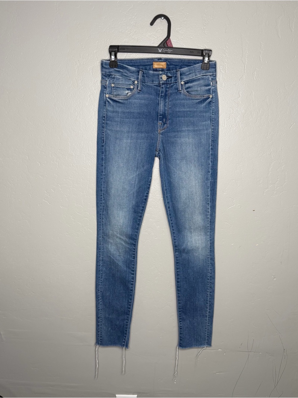 MOTHER The Looker Ankle Fray Jeans in Birds of Paradise Wash Jeans, 26